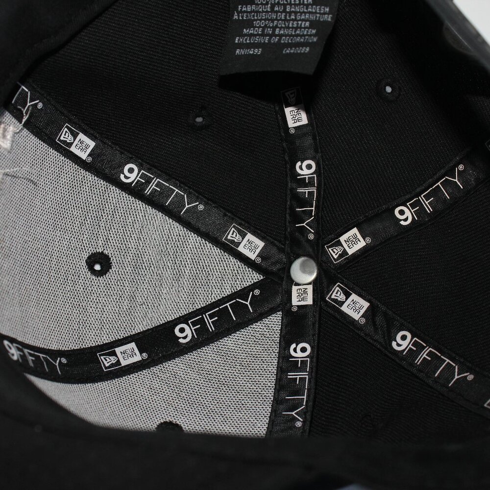 New Era 100% Polyester Black TA/FB Baseball Cap Hat One Size Adjustable Snapback - Picture 7 of 9